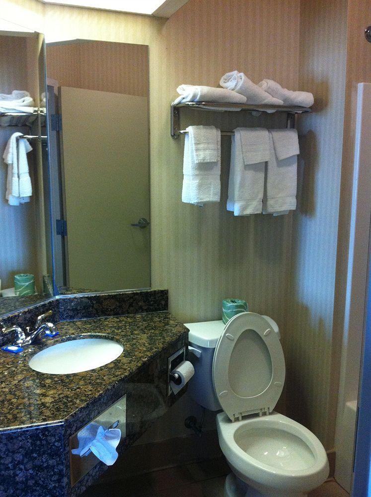 Super 8 By Wyndham Harrisburg Hershey North Extérieur photo