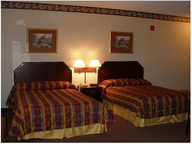 Super 8 By Wyndham Harrisburg Hershey North Chambre photo